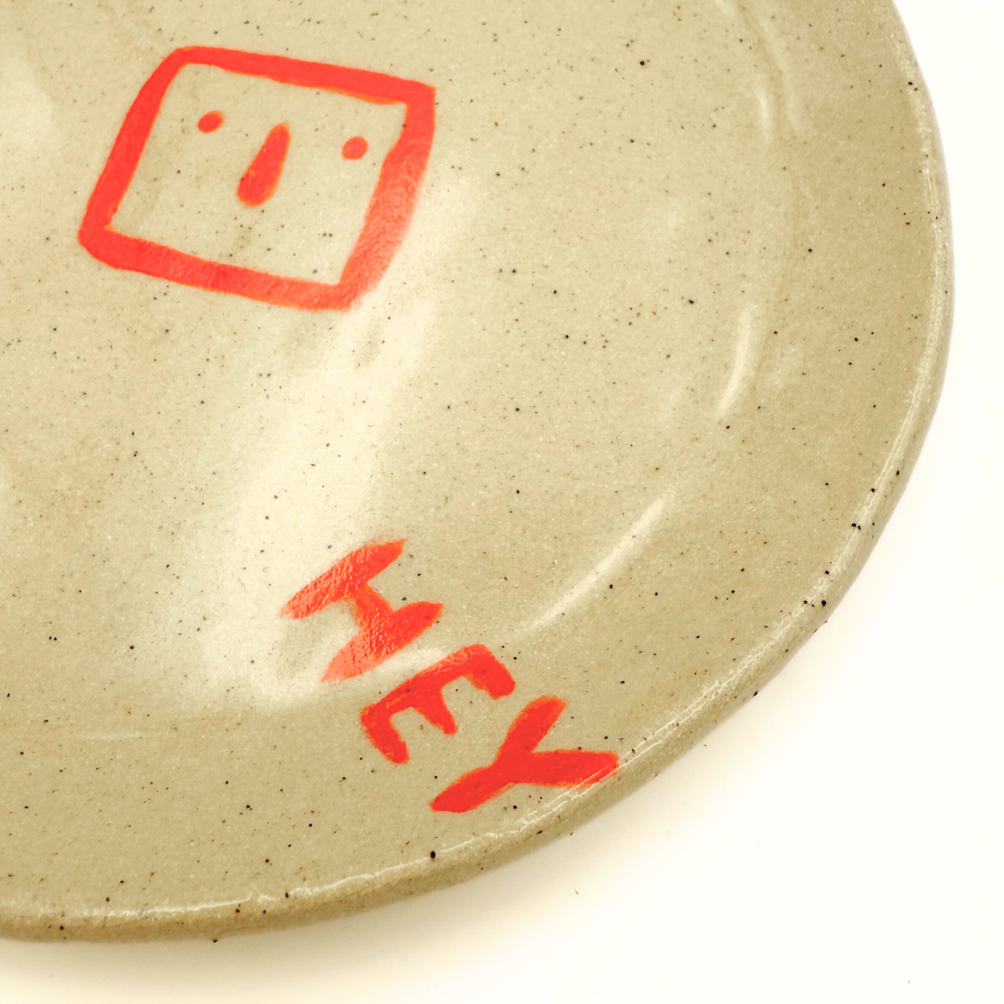 Hey | Medium Dish